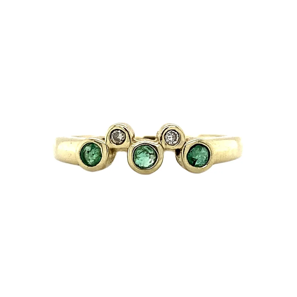 Vintage 14K Gold Ring with Emerald and Diamond