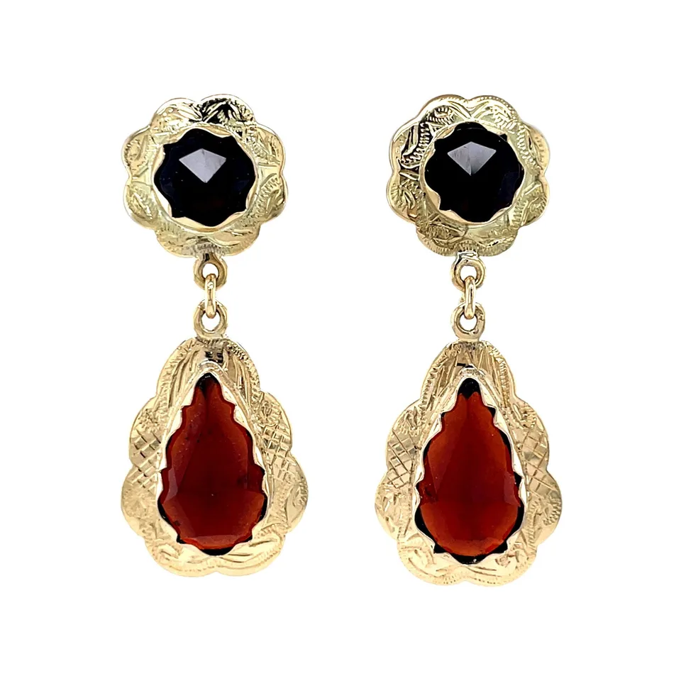 Vintage 14K Gold Drop Earrings with Garnet