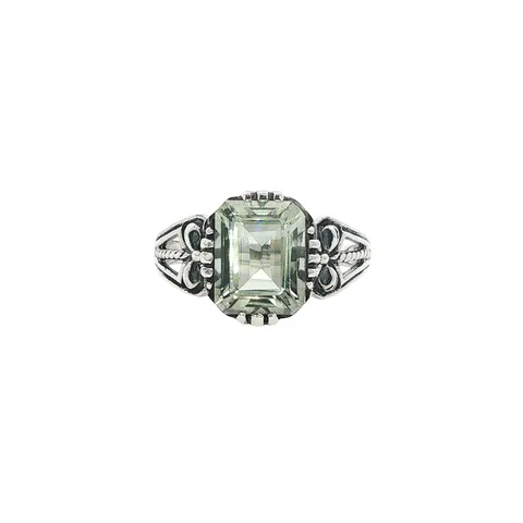 Vintage Sterling Silver Ring with Green Amethyst