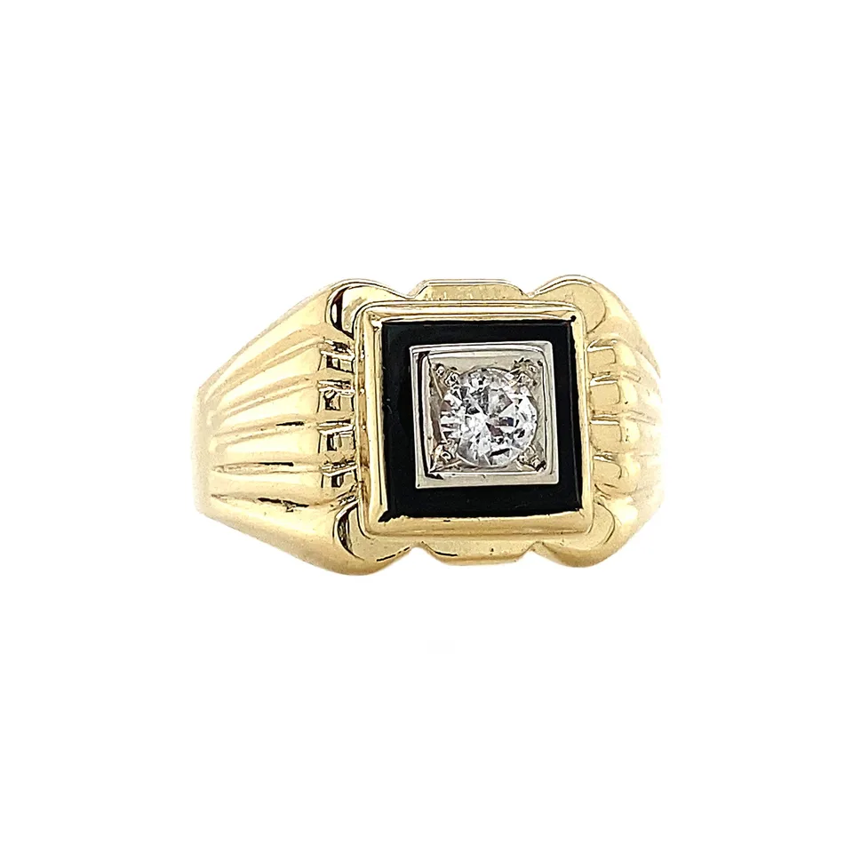 Vintage 14K Gold Ring with Cubic Zirconia and Onyx