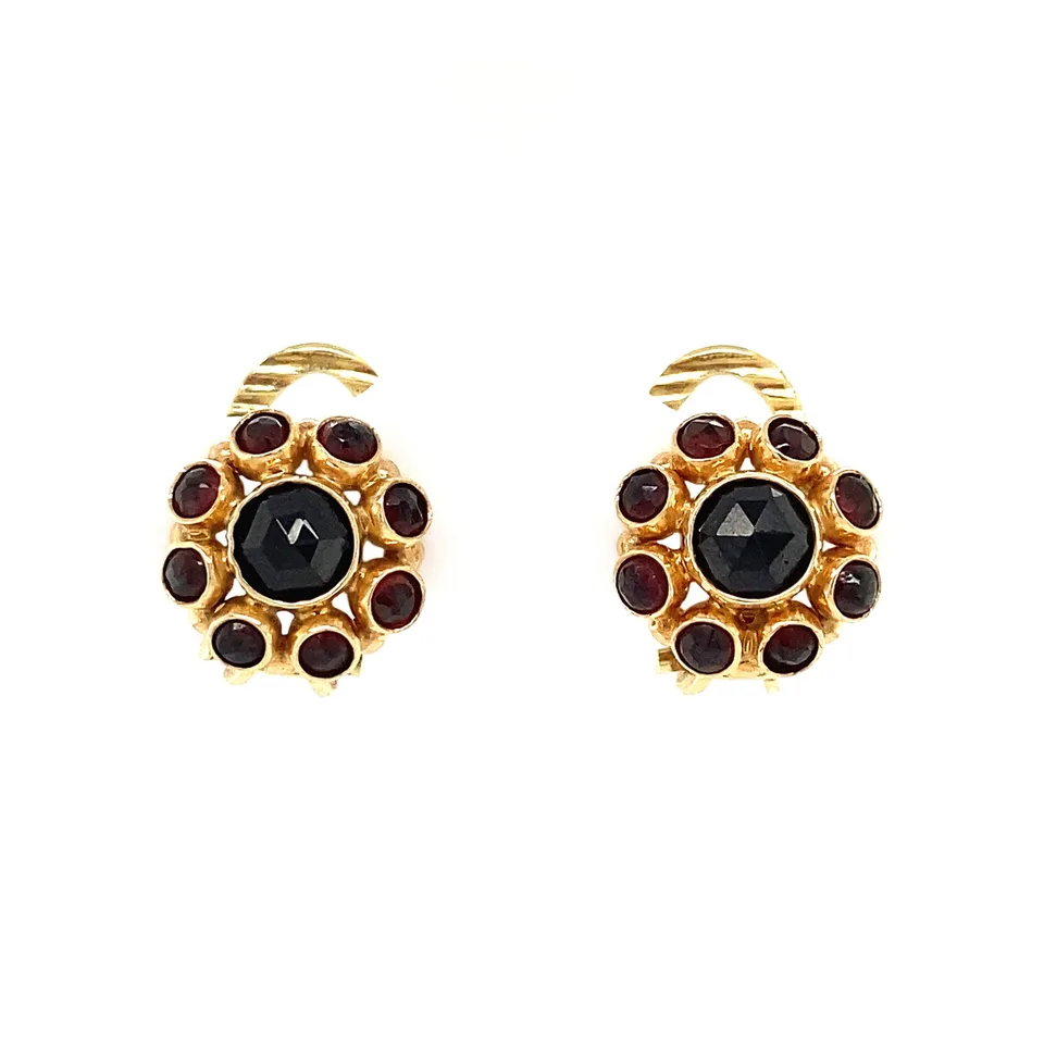 Vintage 14K Gold Cluster Clip Earrings with Garnet