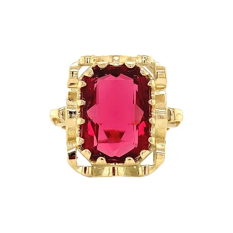 Vintage Queen's 14K Gold Ring, Ruby Ruby