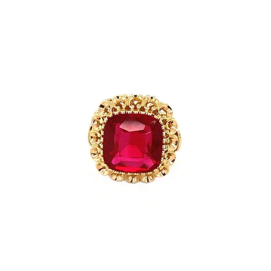 Vintage 14K Gold Ring with Synthetic Ruby