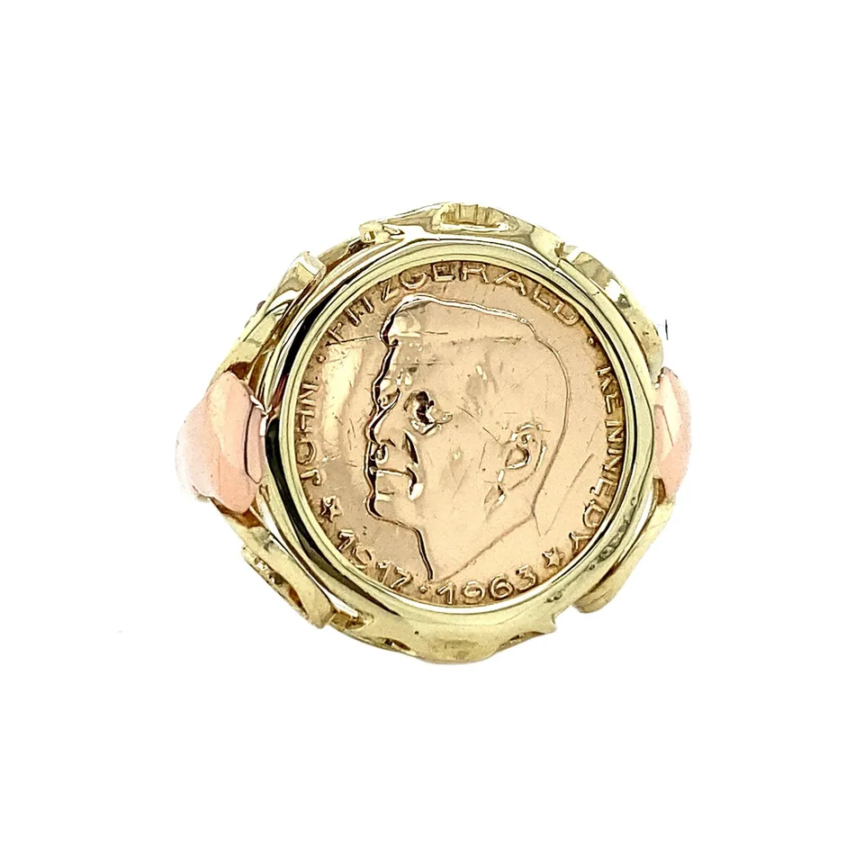 Vintage 14K Gold Ring with Coin