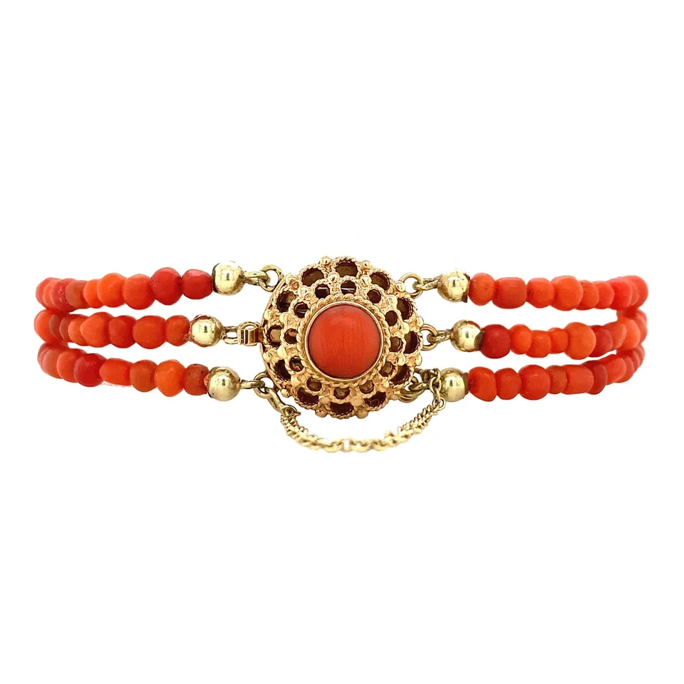 Vintage Red Coral Bracelet with 14K Gold Decorative Clasp 18 cm