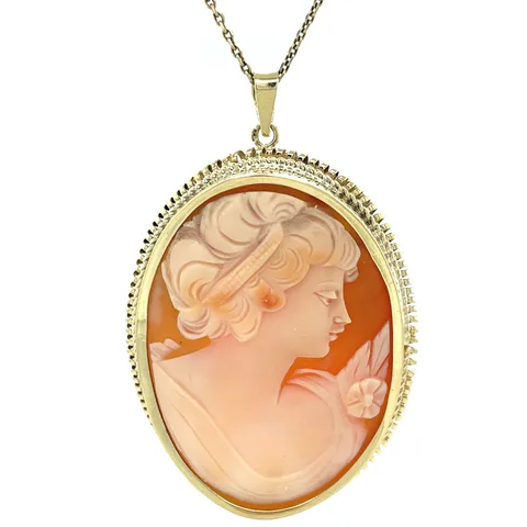 Vintage 14K Gold Pendant with Cameo