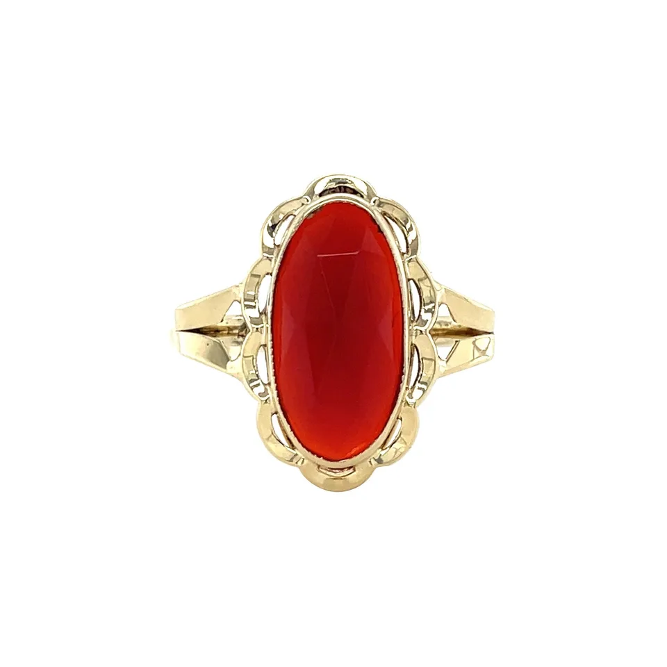 Vintage 14K Gold Ring with Carnelian