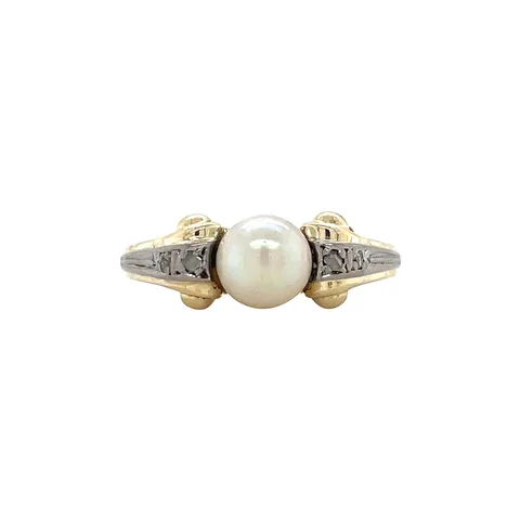 Vintage 14K Gold Ring with Pearl and Diamond