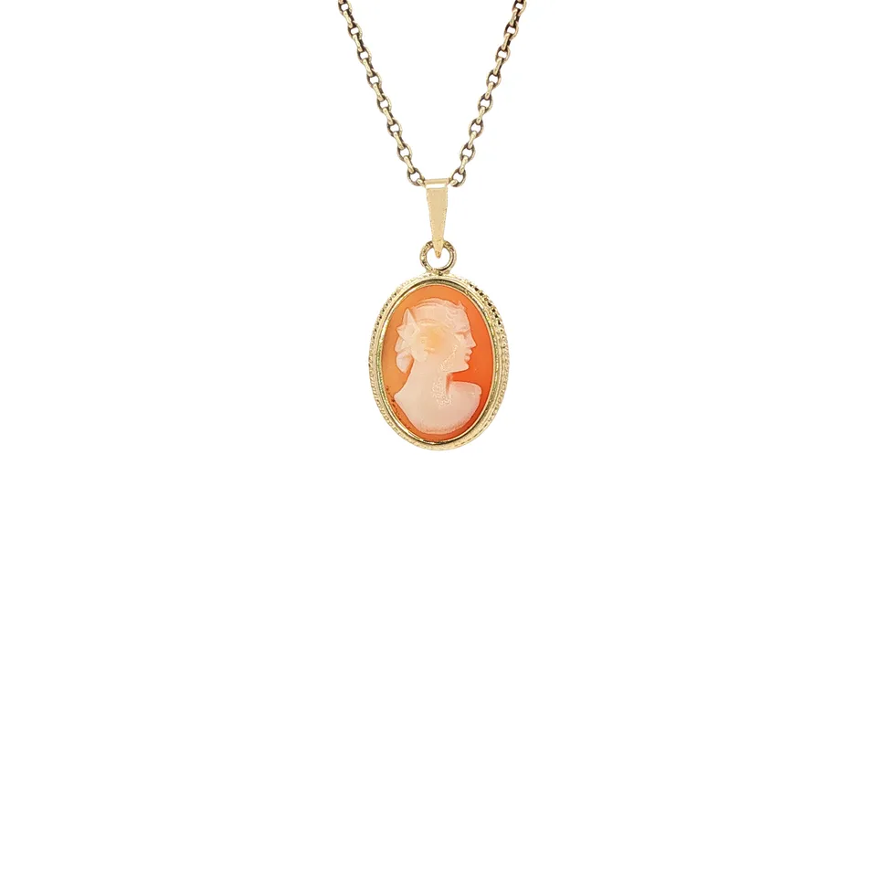 Vintage 14K Gold Pendant with Cameo