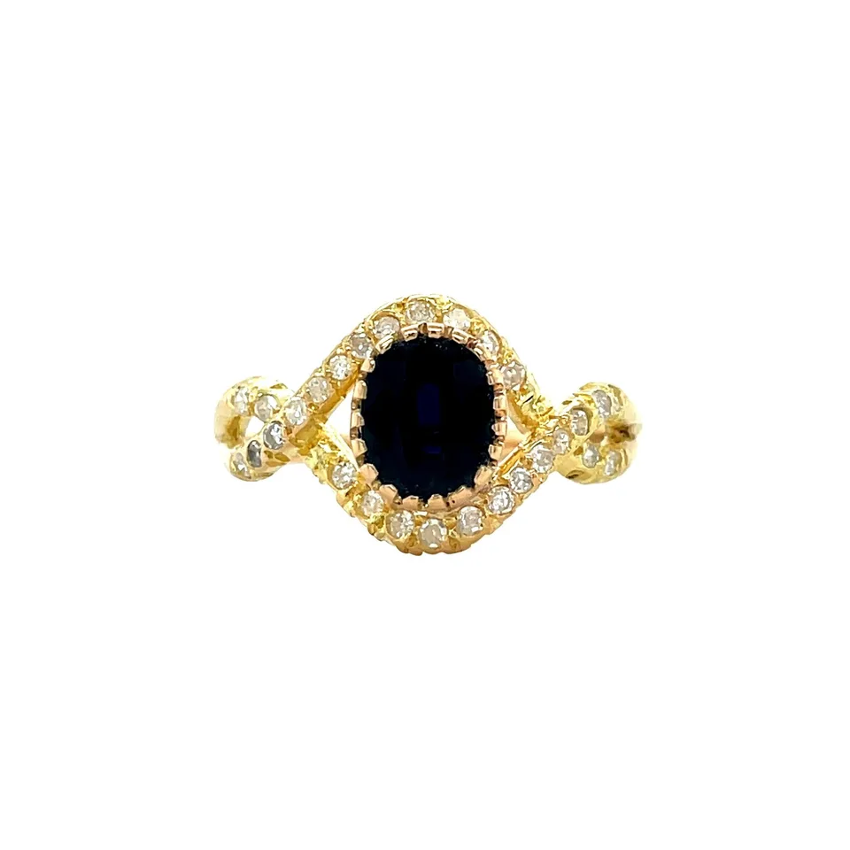 Vintage 18K Gold Ring with Sapphire and Diamond
