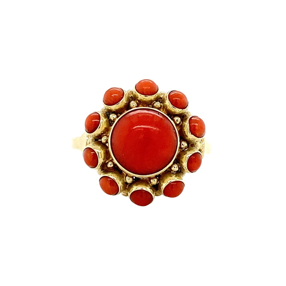 Vintage 14K Gold Cluster Ring with Red Coral