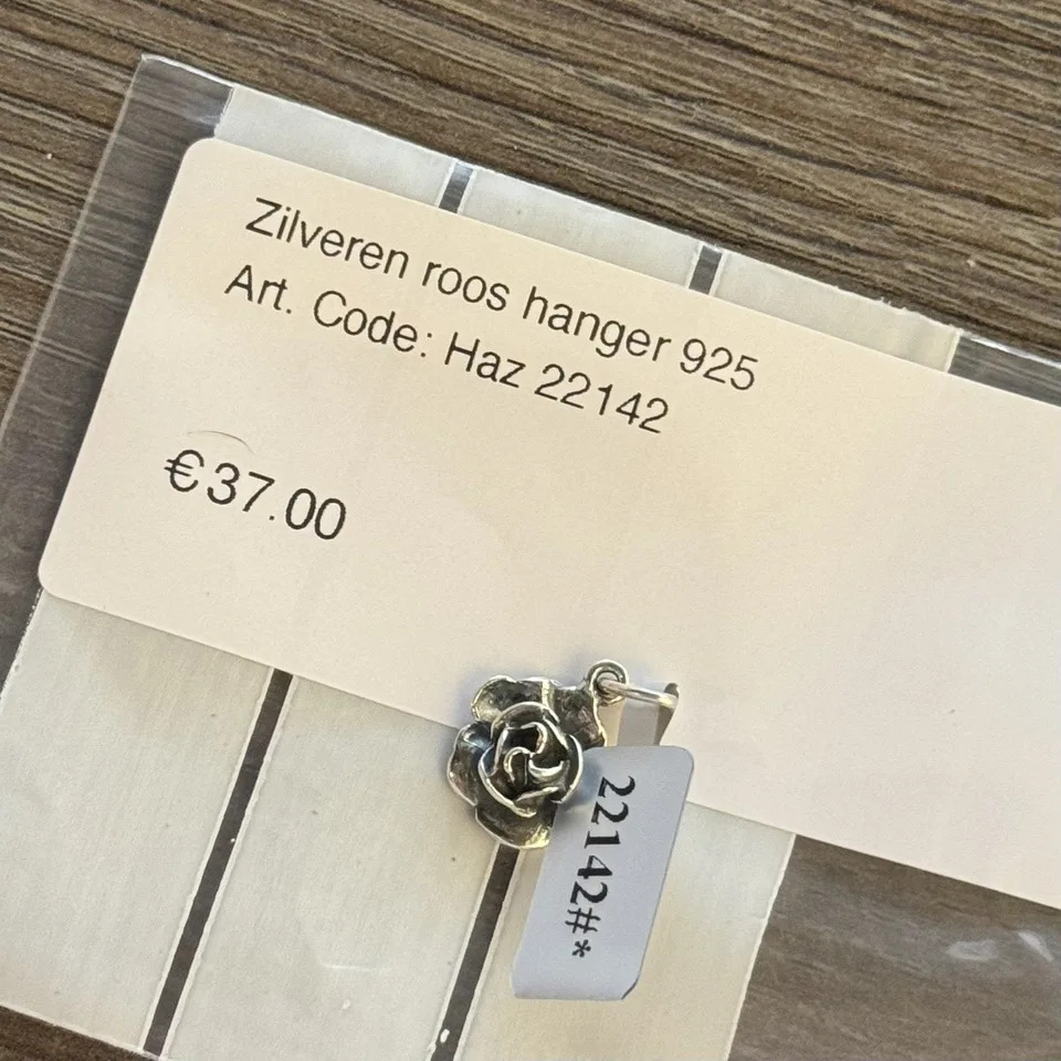 Vintage Sterling Silver Rose Pendant