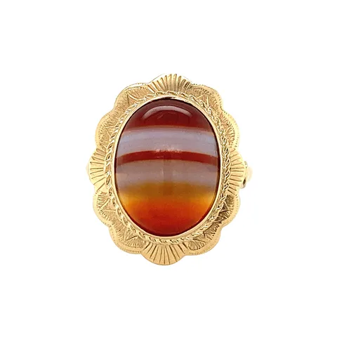 Vintage 14K Gold Ring with Banded Agate