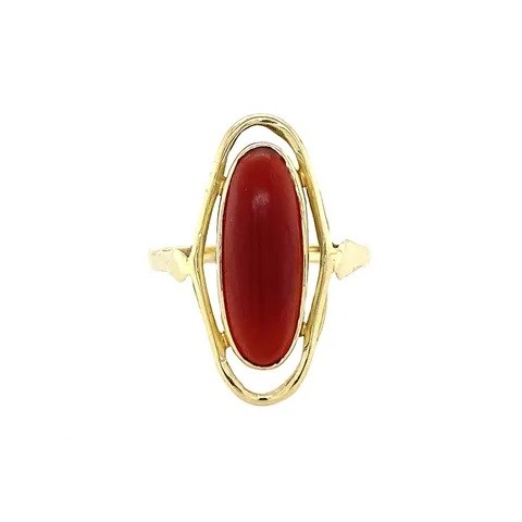 Vintage 14K Gold Ring with Carnelian