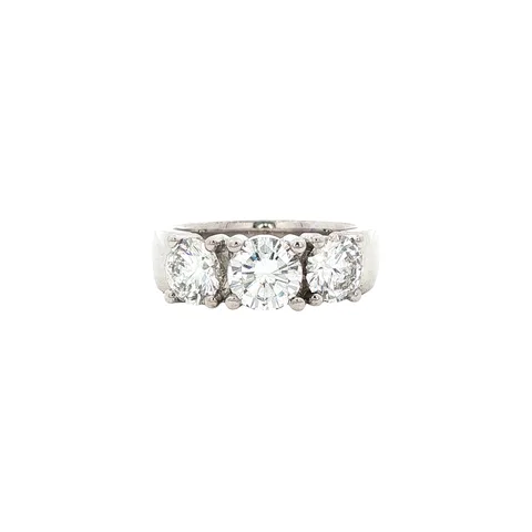 Vintage 14K White Gold Ring with Diamond