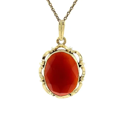 Vintage 14K Gold Pendant with Carnelian