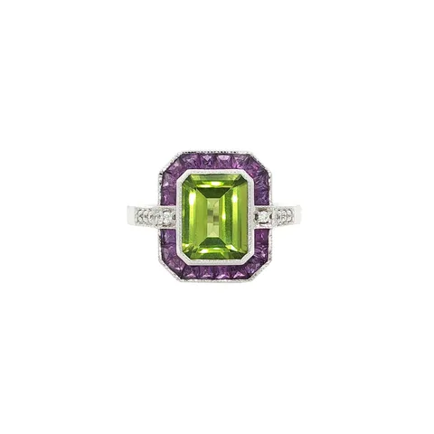 Vintage 14K Gold Ring with Peridot, Amethyst and Diamond