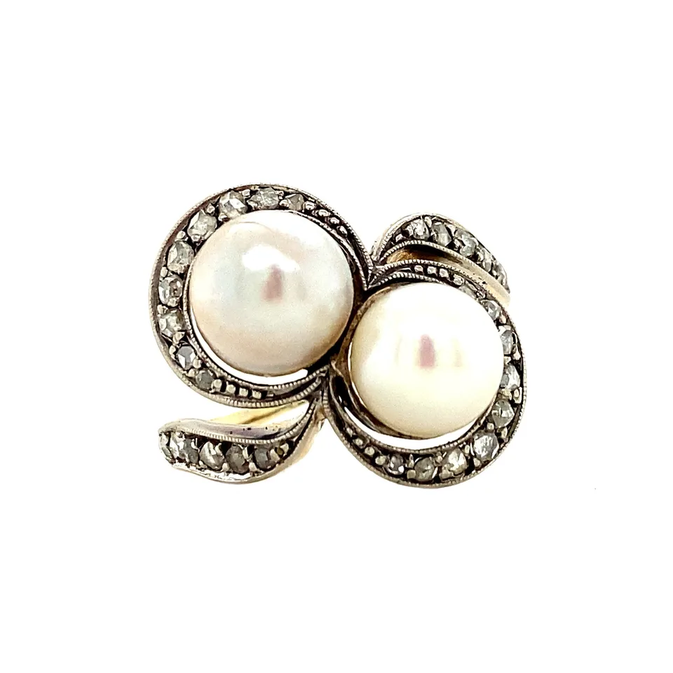 Vintage 14K White Gold Ring with Rose Cut Diamond and Pearl