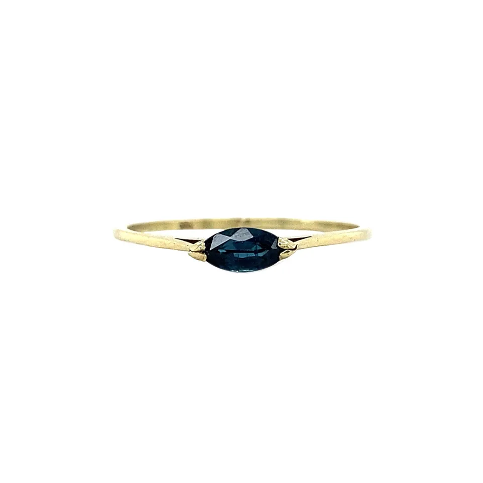 Vintage 14K Gold Ring with Sapphire