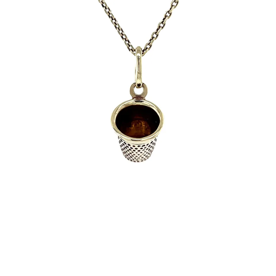 Vintage 14K Gold Vingerhoed Pendant