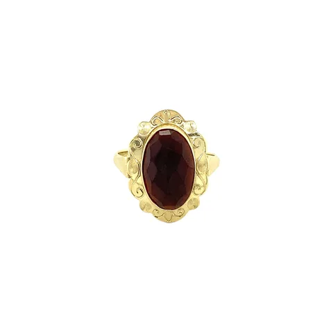 Vintage 14K Gold Ring with Garnet