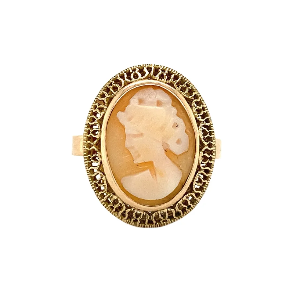Vintage 14K Gold Ring with Cameo