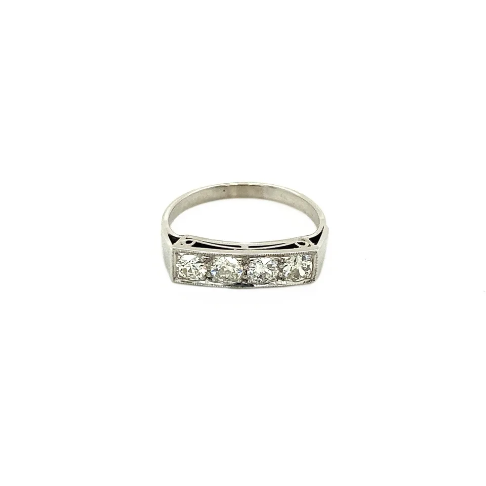 Vintage 14K White Gold Ring with Diamond