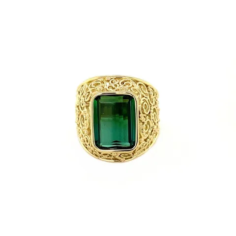 Vintage 14K Gold Ring with Tourmaline