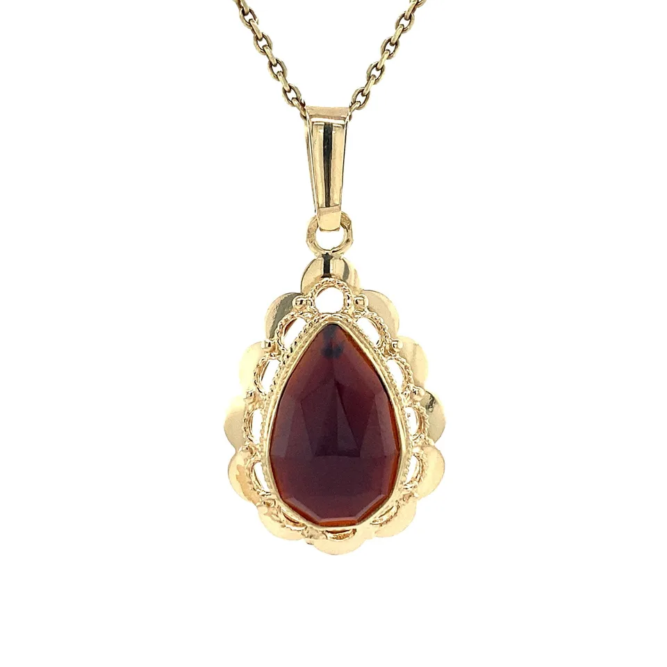 Vintage 14K Gold Pendant with Garnet