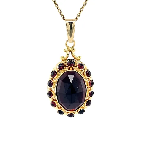 Vintage 14K Gold Cluster Pendant with Garnet