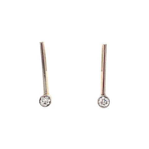 Vintage 14K Gold Stud Earrings with Diamond