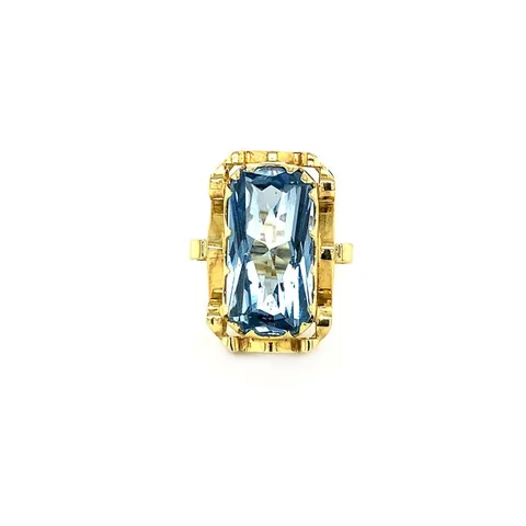 Vintage 14K Gold Ring with Aquamarine