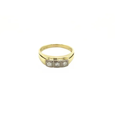 Vintage 14K Gold Ring with Diamond