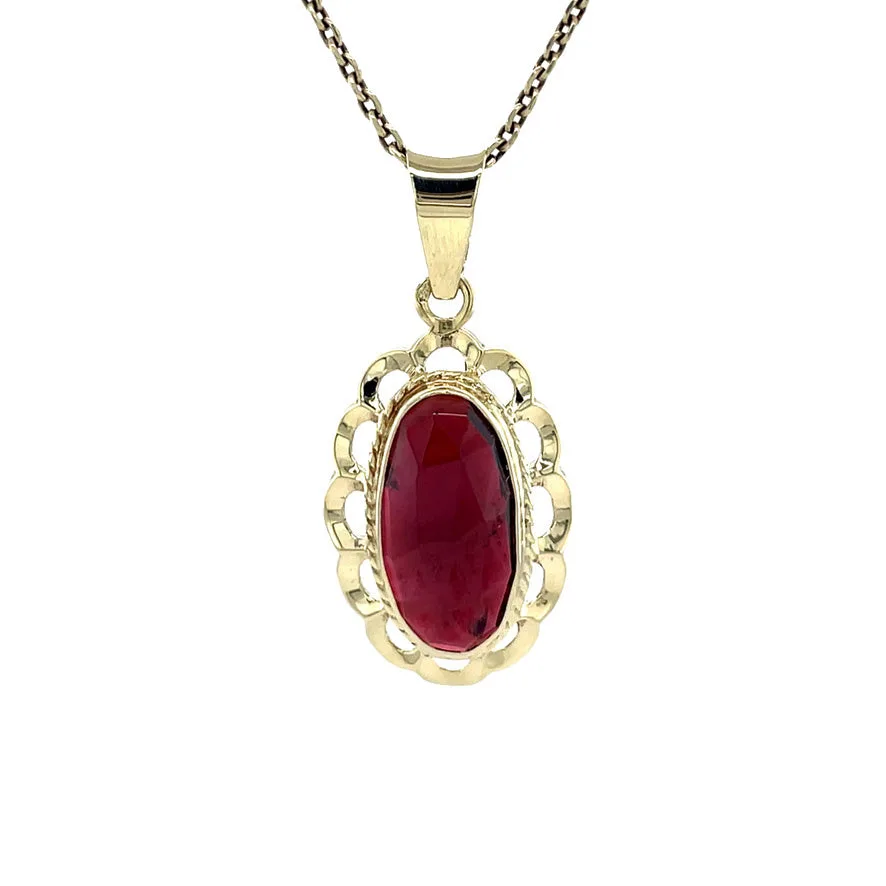 Vintage 14K Gold Pendant with Garnet