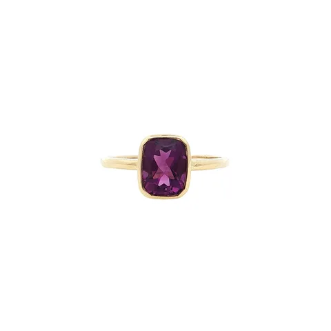 Vintage 9K Gold Ring with Amethyst