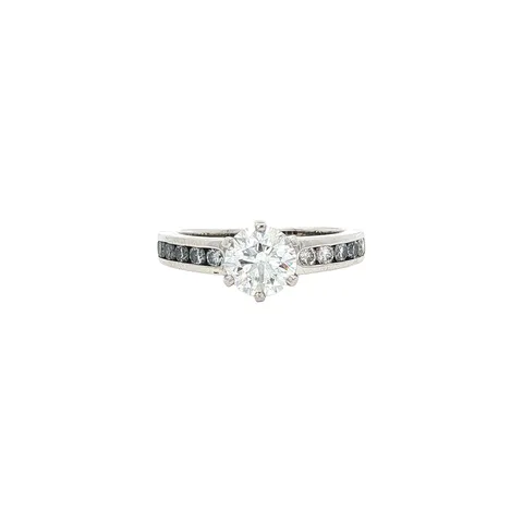 Vintage Tiffany & Co Platinum Ring with Diamond
