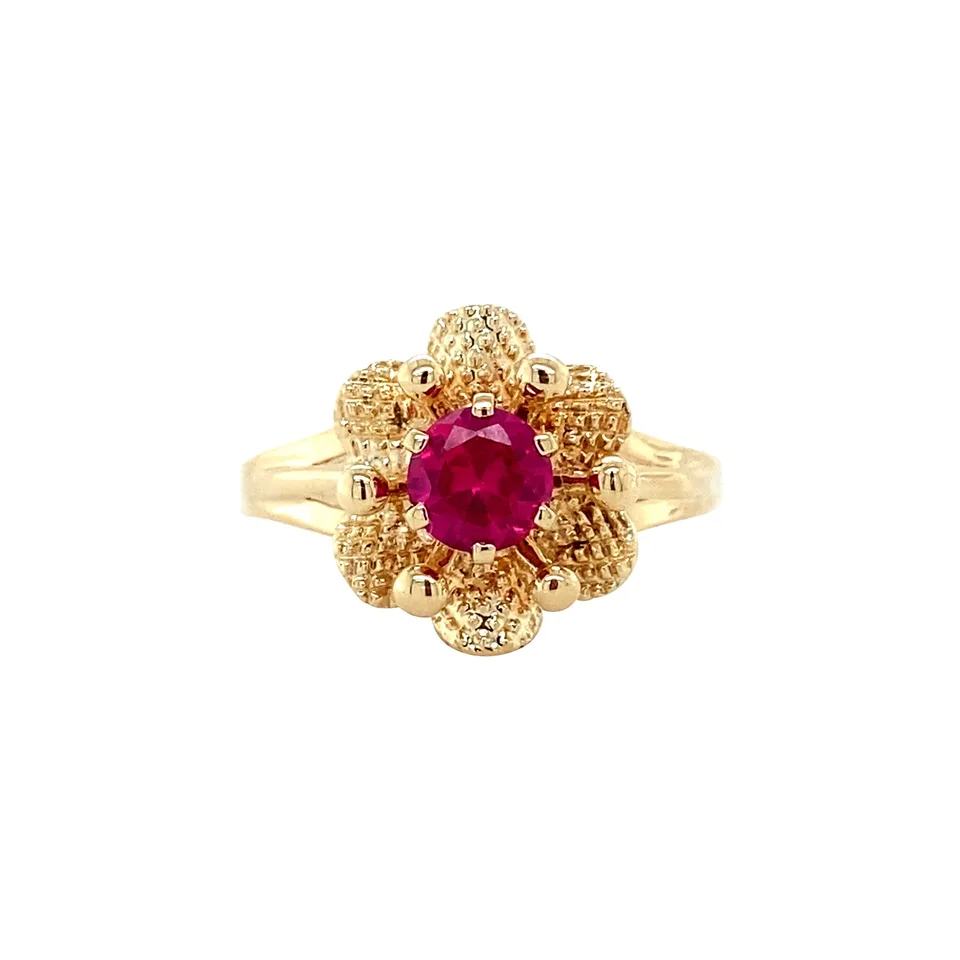 Vintage 14K Gold Ring with Ruby