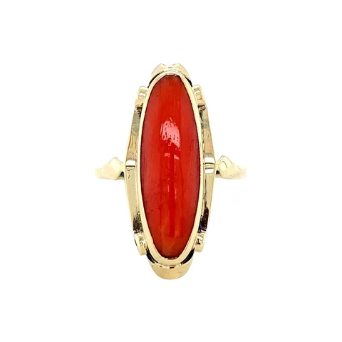 Vintage 14K Gold Ring with Red Coral