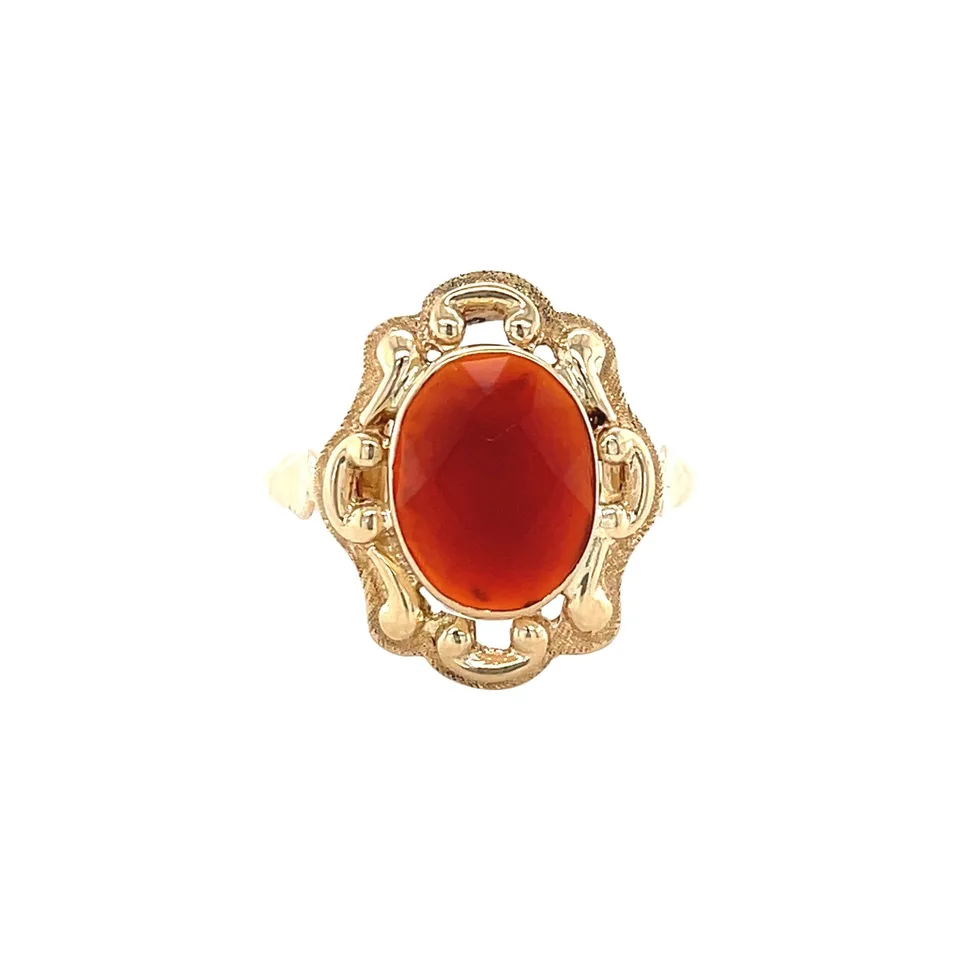 Vintage 14K Gold Ring with Carnelian