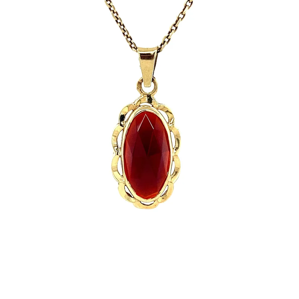 Vintage 14K Gold Pendant with Garnet