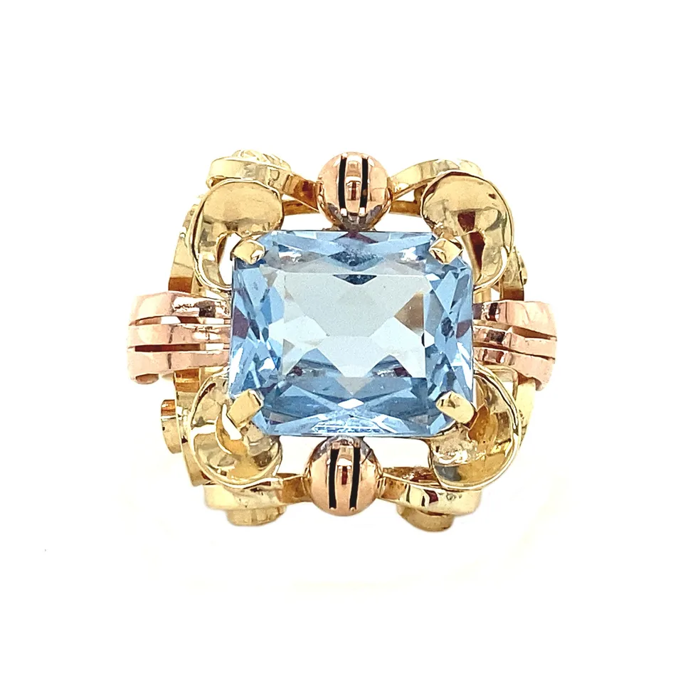 Vintage 14K Gold Ring with Synthetic Blue Spinel