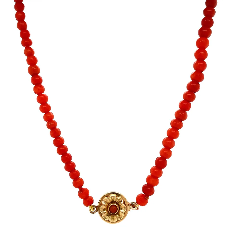 Vintage Red Coral Necklace with 14K Gold Clasp 44.5 cm