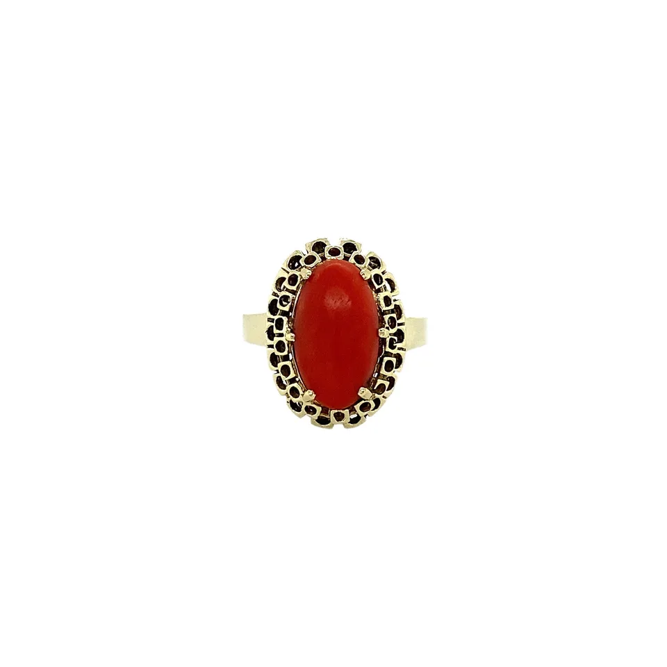 Vintage 14K Gold Ring with Red Coral