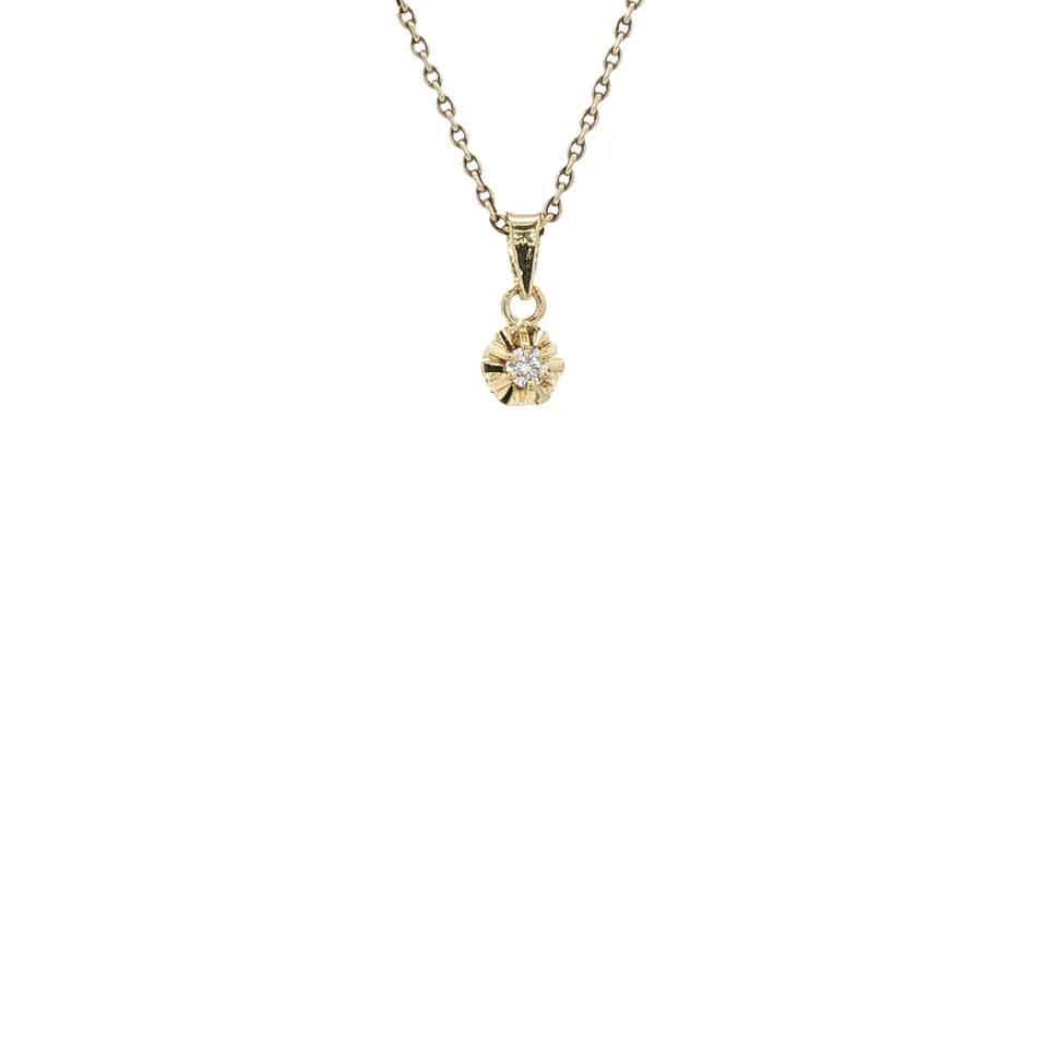 Vintage 14K Gold Pendant with Diamond