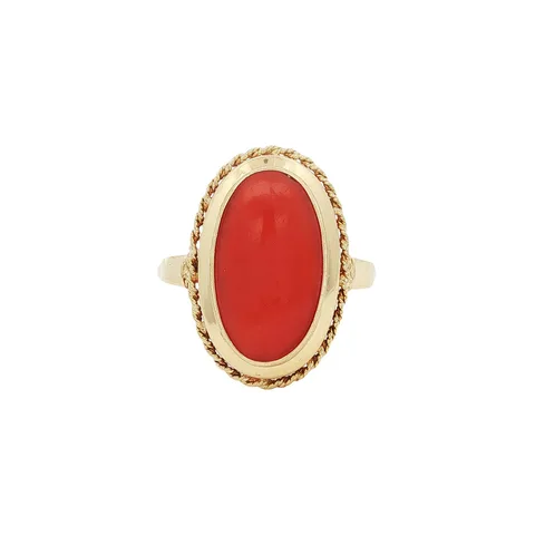 Vintage 14K Gold Ring with Red Coral