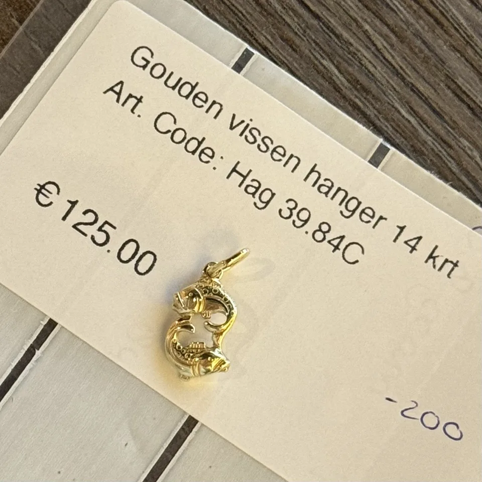 Vintage 14K Gold Fish Pendant