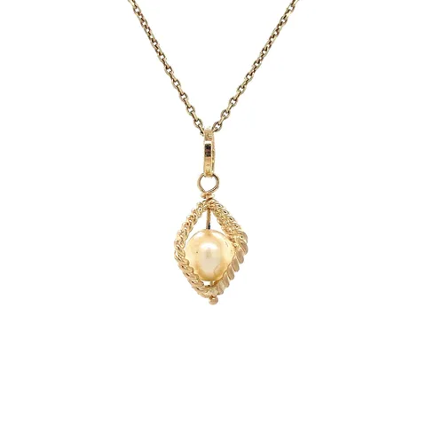 Vintage 14K Gold Pendant with Pearl