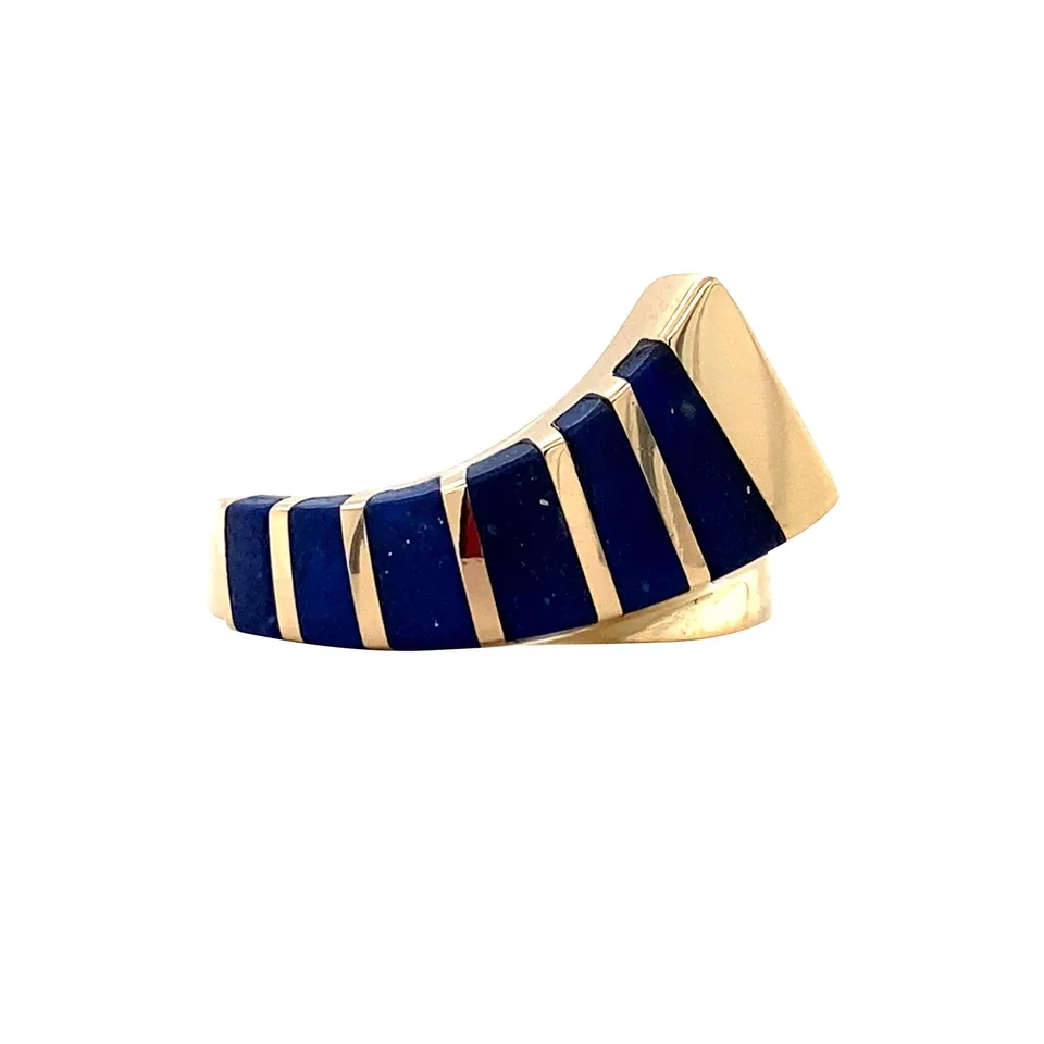 Vintage 14K Gold Ring with Lapis Lazuli