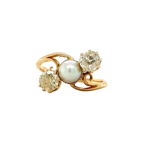 Vintage 14K Gold Ring with Pearl and Diamond