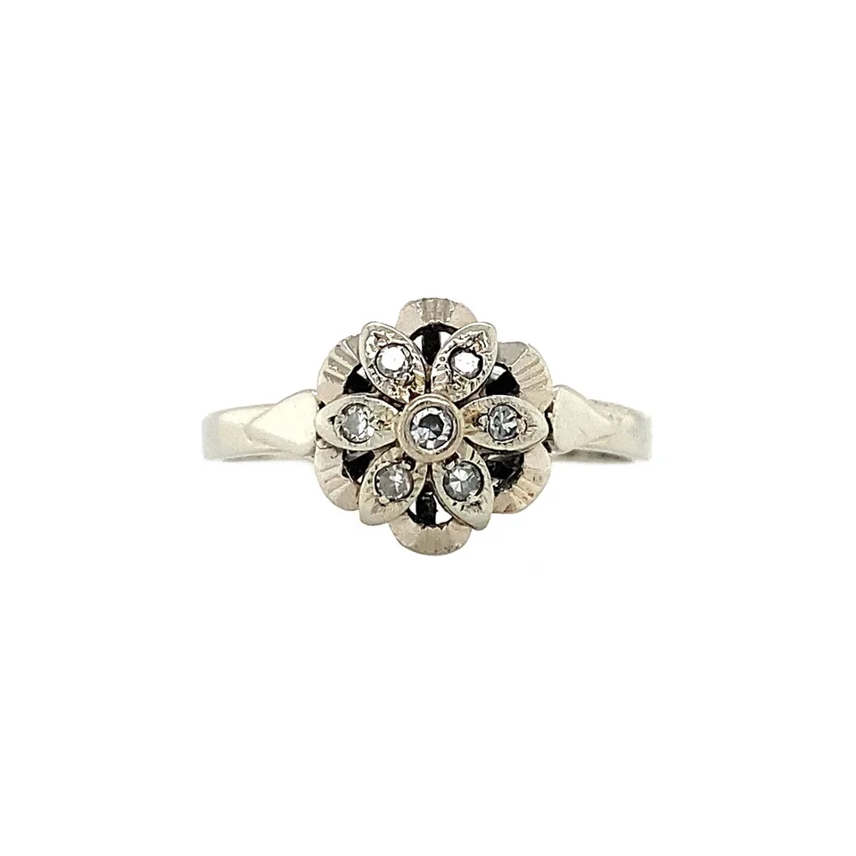 Vintage 14K White Gold Cluster Ring with Diamond